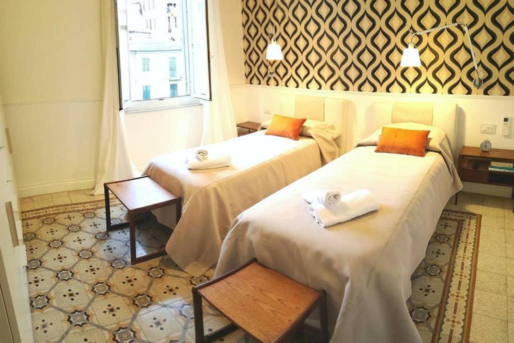 Casa Retro. Historic Center - La Spezia Apartment Ngoại thất bức ảnh